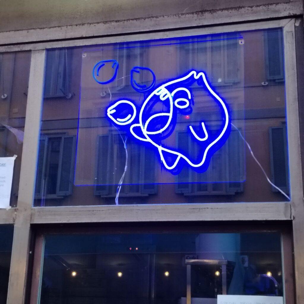 insegna led milano zona ventidue marzo